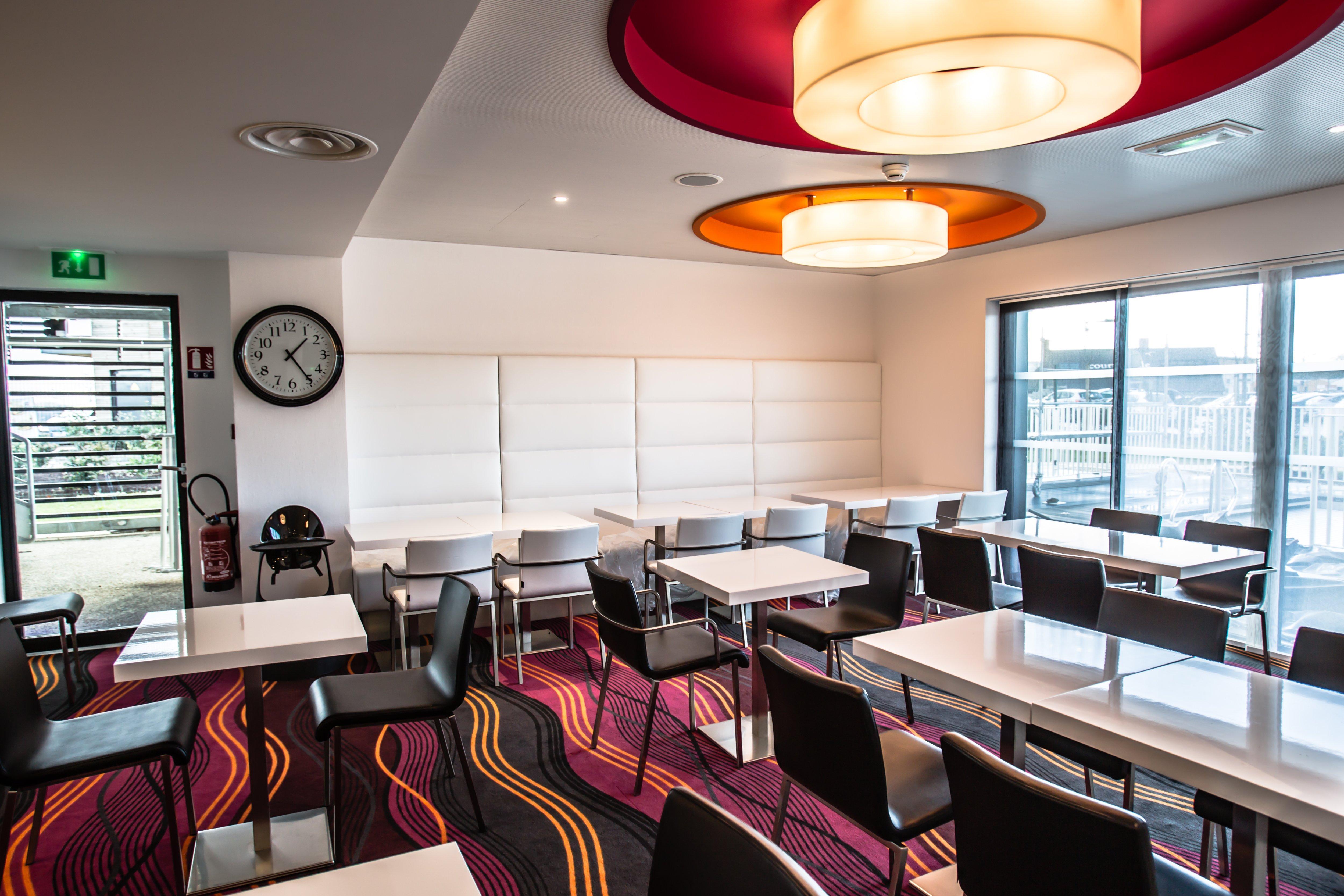 Saint-Apollinaire  Holiday Inn Express Dijon By Ihg מראה חיצוני תמונה